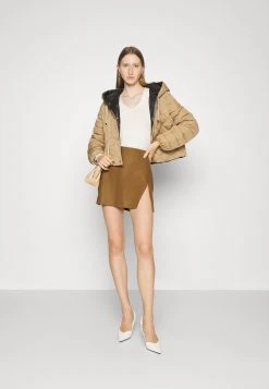 Boss Eruna - Long Sleeved Top - Open White -Boss Shop 0b97ca02391543c087629702896f9362