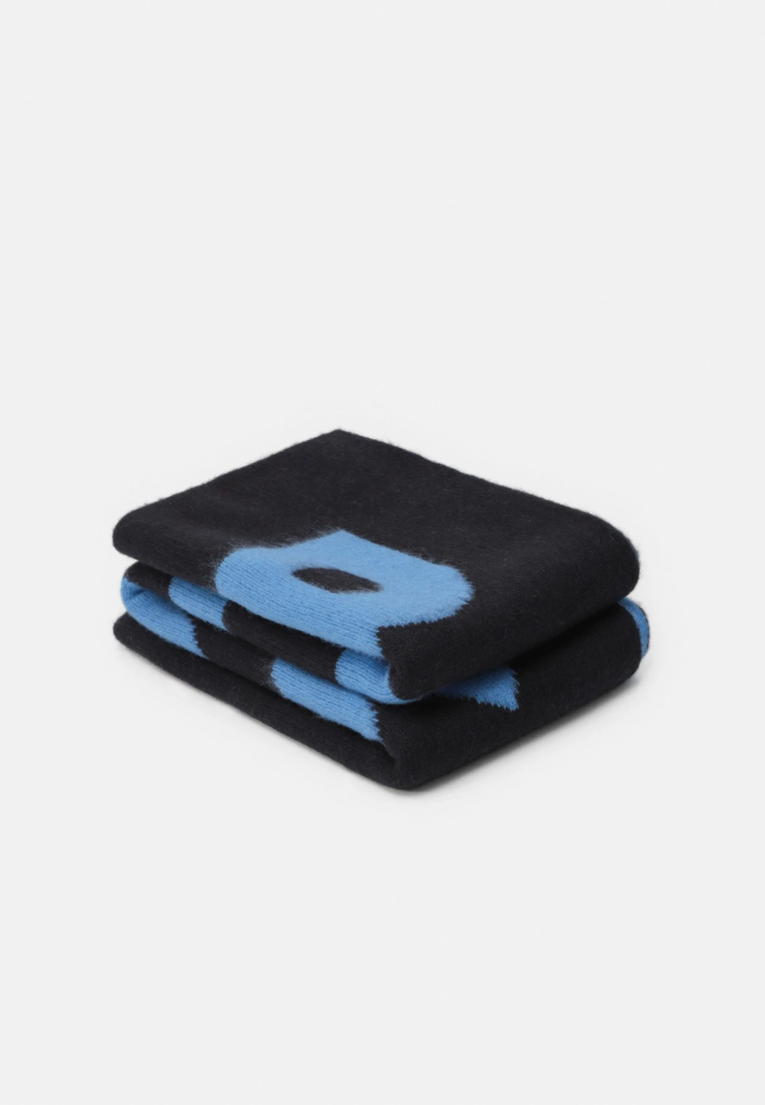 Boss Feodoro - Scarf - Dark Blue 3 Boss Feodoro - Scarf - Dark Blue - Image 2