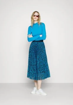 Boss Emata - Long Sleeved Top - Bright Blue 10 Boss Emata - Long Sleeved Top - Bright Blue -Boss Shop 21def8fcdb094ed3be76eba15bf5fe8d