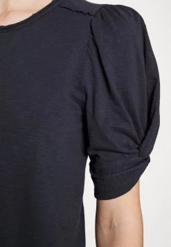 Boss Eronica - Print T-Shirt -Boss Shop 2e75bca32cc245298391affc29018469