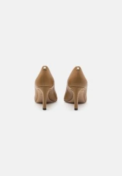 Boss Janet - Classic Heels - Camel -Boss Shop 45fb7fec1c524f75a1bb5a2880f2802e