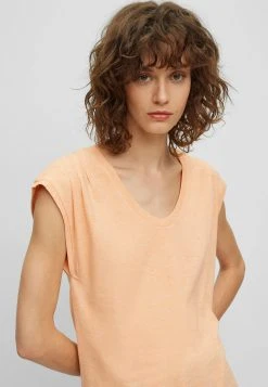 Boss C Eliv - Basic T-Shirt - Light Orange Eight 10 Boss C Eliv - Basic T-Shirt - Light Orange Eight -Boss Shop 5a56126a4a054da78d41b134ca7e250d