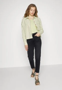 Boss Modern Mom 2.0 - Relaxed Fit Jeans -Boss Shop 730637feb7ac4ec89dfa8f17dcba9265