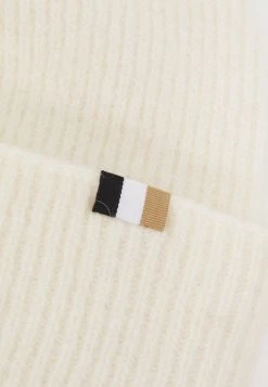 Boss Landrina - Beanie - Open White 9 Boss Landrina - Beanie - Open White -Boss Shop 857d07628fed46c491020e37b7cdc5b4