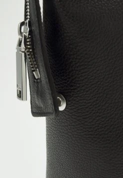 Boss Ivy - Tote Bag - Black -Boss Shop 8cb189b4e05f457187bd4269a3d091a2