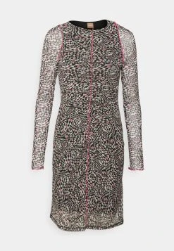 Boss Eken Sheer Detail - Day Dress 14 Boss Eken Sheer Detail - Day Dress -Boss Shop a30194aeddf142518cb2da0d5e3d27e8
