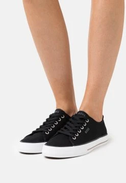 Boss Aiden Tenn - Trainers