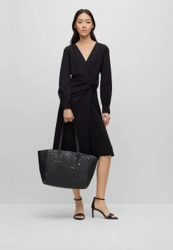 Boss Ivy- Tote Bag - Black