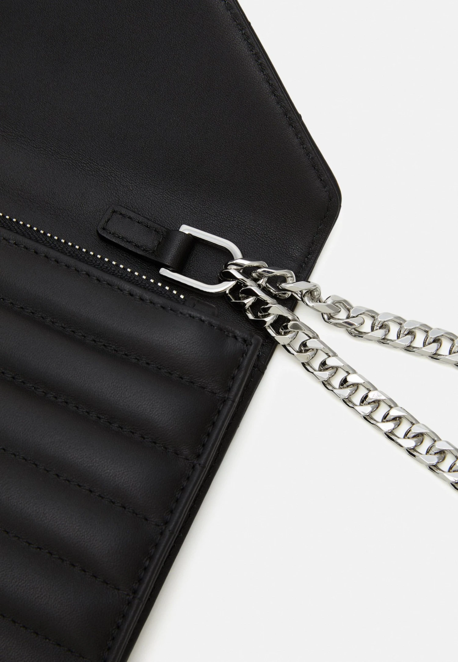 Boss Ayla Clutch - Clutch - Black 7 Boss Ayla Clutch - Clutch - Black - Image 5